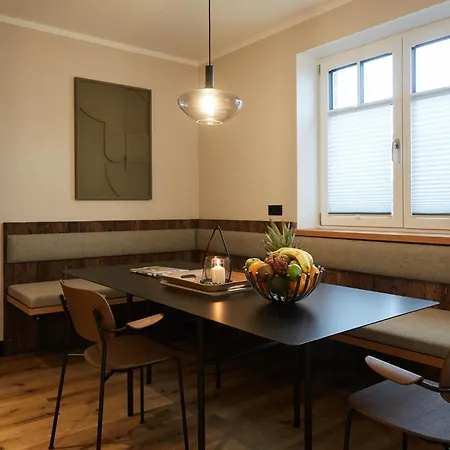 Binnendiek Haus 6 8 * Бюзум