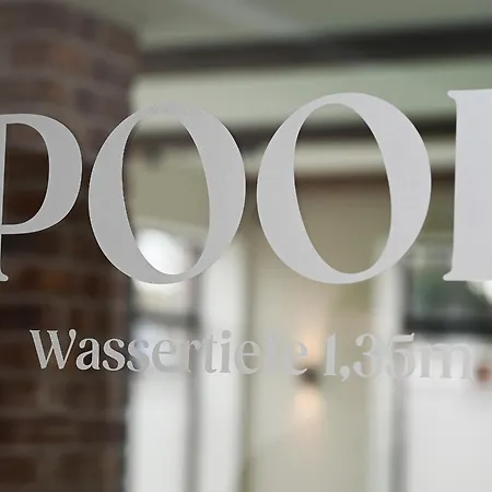 Binnendiek Haus 6 8 Бюзум